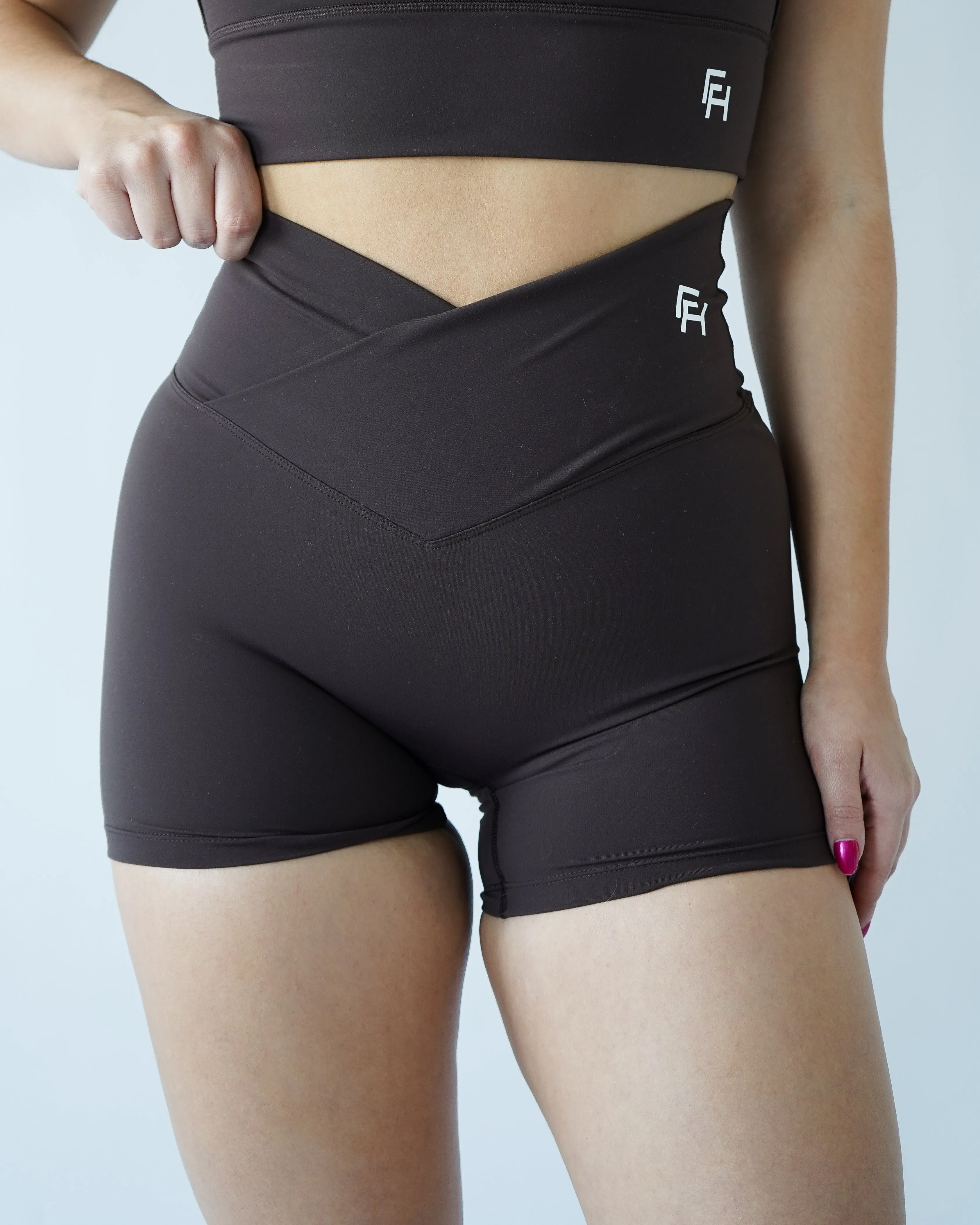 Onyx Biker Shorts 5” - Teddy